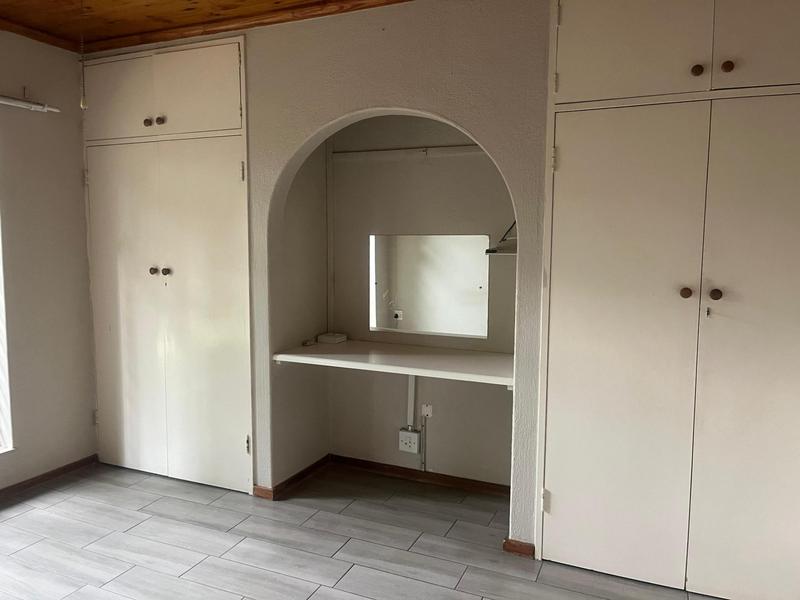 3 Bedroom Property for Sale in Albertsdal Gauteng