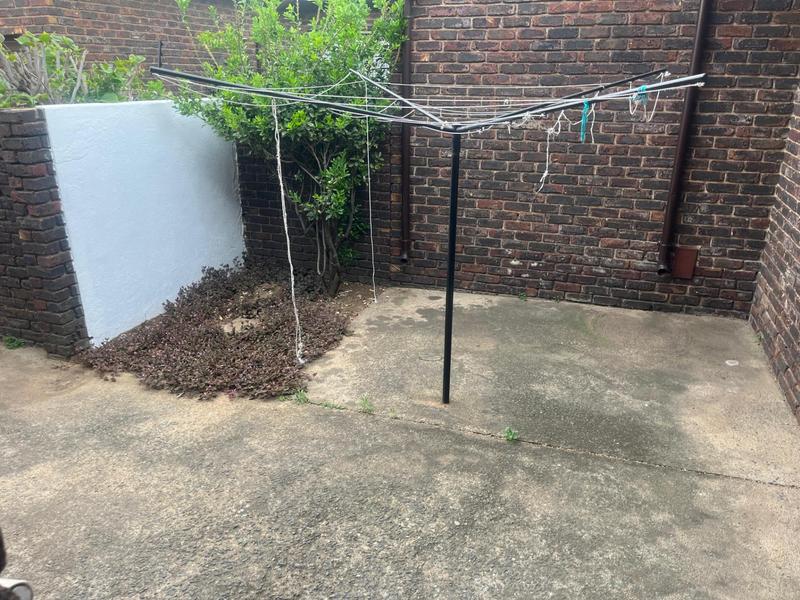 3 Bedroom Property for Sale in Albertsdal Gauteng