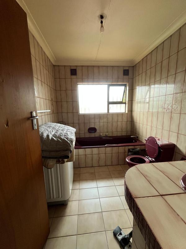 8 Bedroom Property for Sale in Germiston South Gauteng