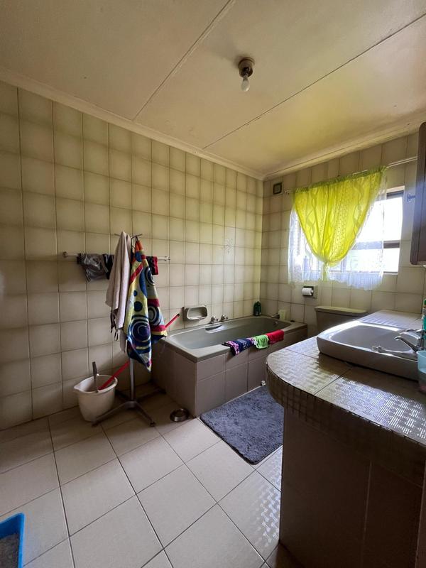 8 Bedroom Property for Sale in Germiston South Gauteng