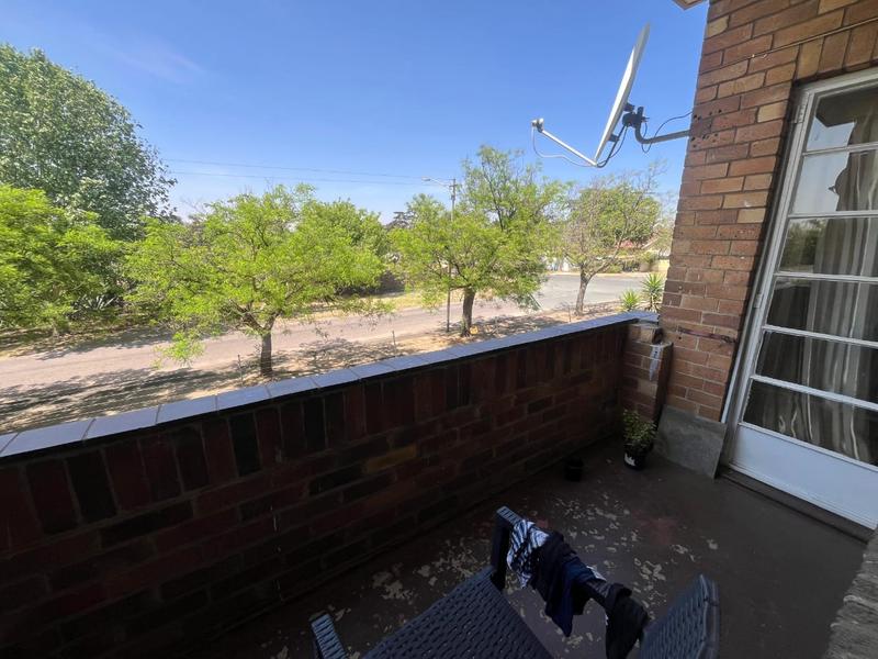 1 Bedroom Property for Sale in Lambton Gauteng