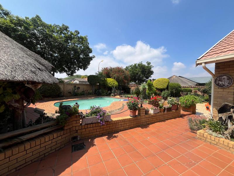 3 Bedroom Property for Sale in Lambton Gauteng