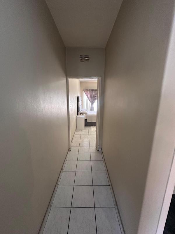2 Bedroom Property for Sale in Wychwood Gauteng