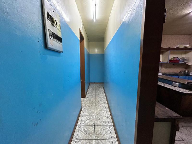 7 Bedroom Property for Sale in Actonville Gauteng