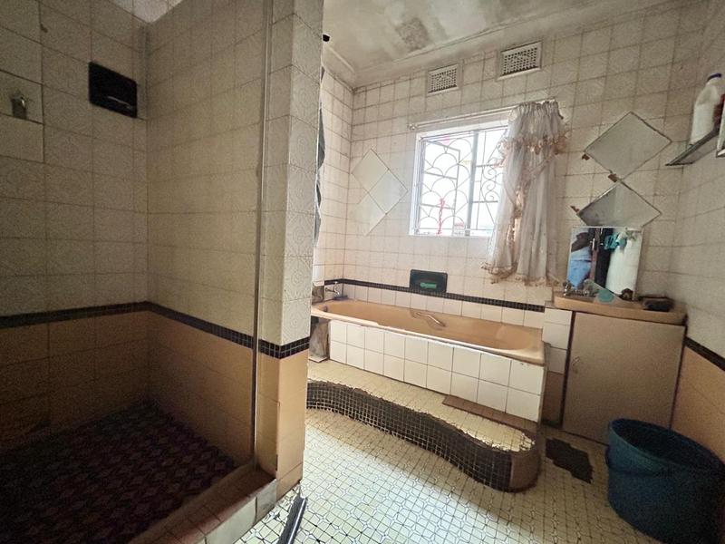 7 Bedroom Property for Sale in Actonville Gauteng