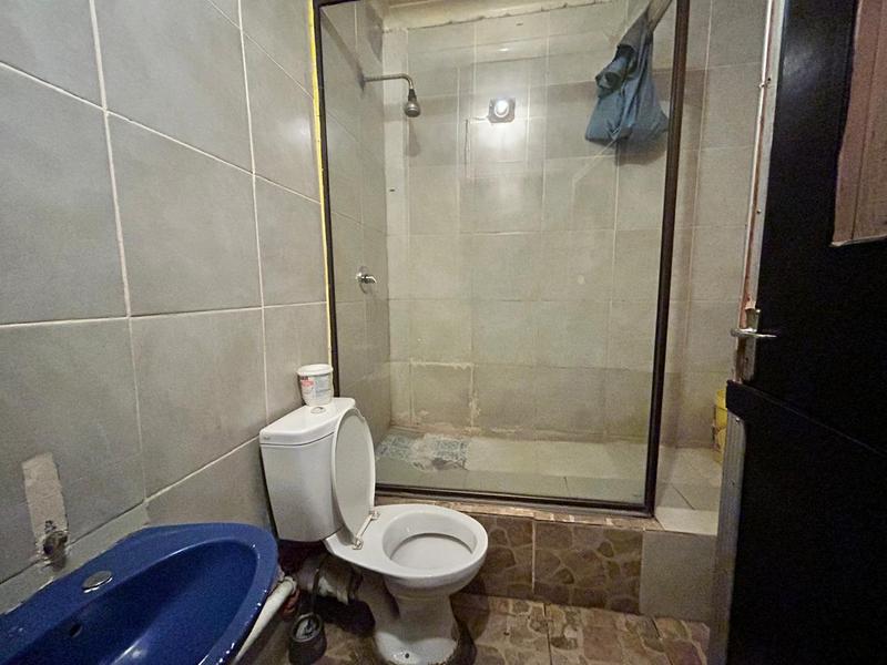 7 Bedroom Property for Sale in Actonville Gauteng