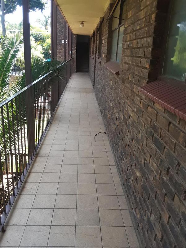 To Let 2 Bedroom Property for Rent in Claremont Gauteng