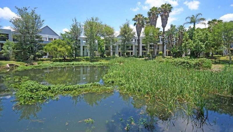To Let 2 Bedroom Property for Rent in Fourways Gauteng