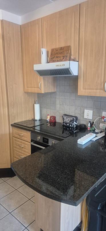 To Let 2 Bedroom Property for Rent in Pineslopes Gauteng