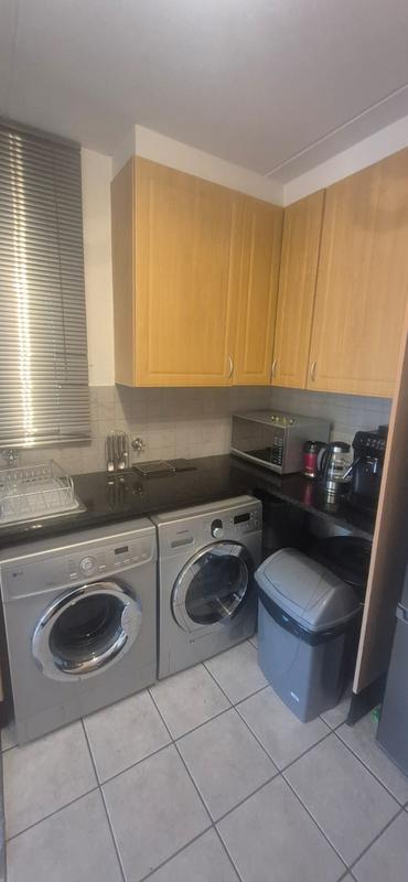 To Let 2 Bedroom Property for Rent in Pineslopes Gauteng