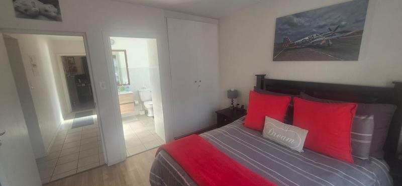 To Let 2 Bedroom Property for Rent in Pineslopes Gauteng