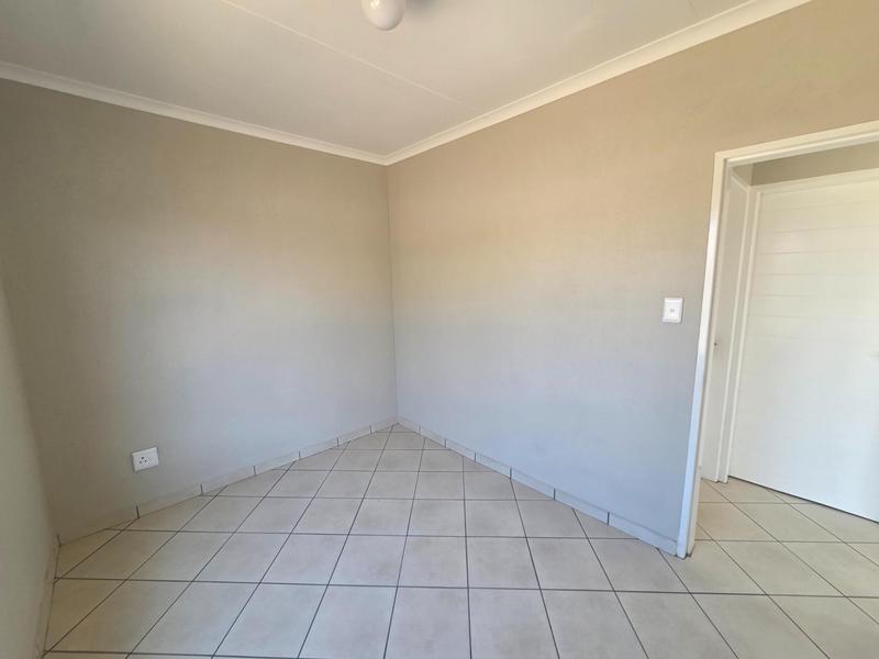 3 Bedroom Property for Sale in Windmill Park Gauteng