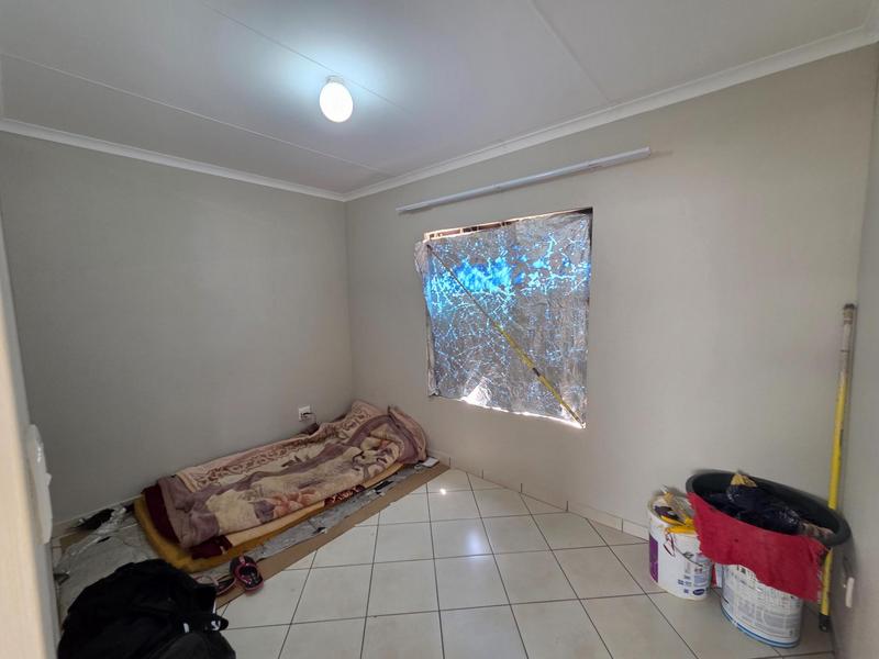 3 Bedroom Property for Sale in Buhle Park Gauteng