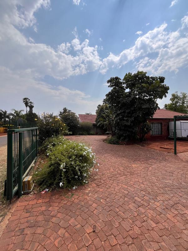 3 Bedroom Property for Sale in The Orchards Gauteng
