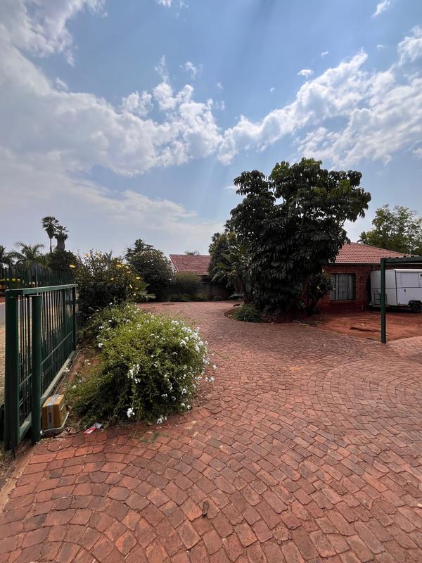 3 Bedroom Property for Sale in The Orchards Gauteng