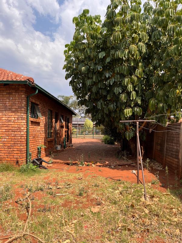 3 Bedroom Property for Sale in The Orchards Gauteng