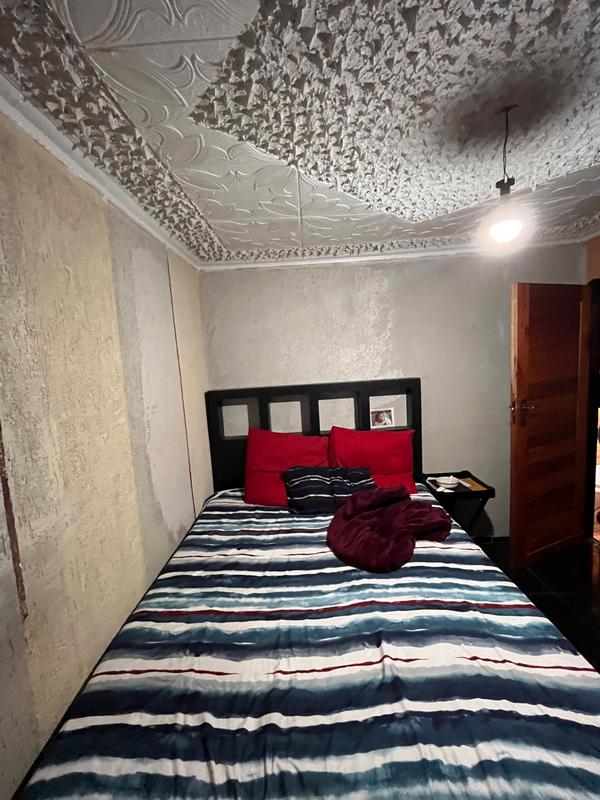 8 Bedroom Property for Sale in Lotus Gardens Gauteng