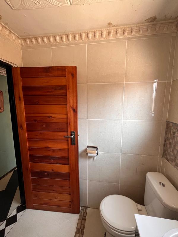 8 Bedroom Property for Sale in Lotus Gardens Gauteng