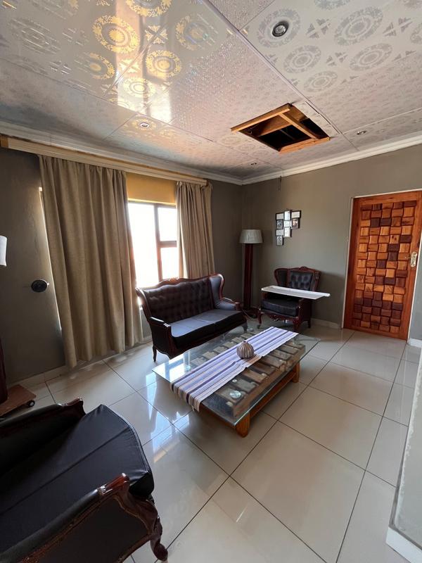 8 Bedroom Property for Sale in Lotus Gardens Gauteng