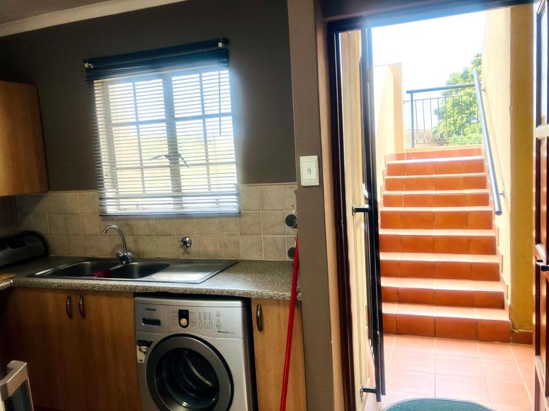 To Let 2 Bedroom Property for Rent in Castleview Gauteng