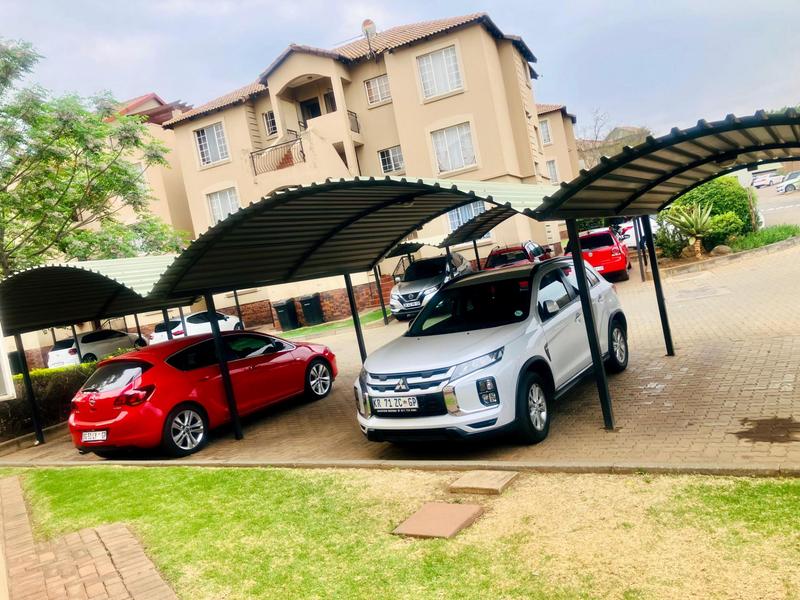 To Let 2 Bedroom Property for Rent in Castleview Gauteng