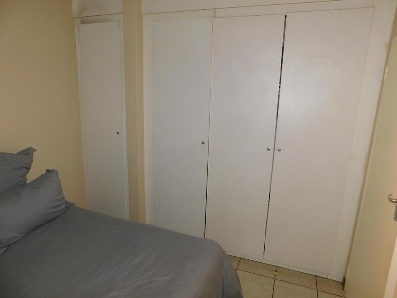 1 Bedroom Property for Sale in Grand Central Gauteng