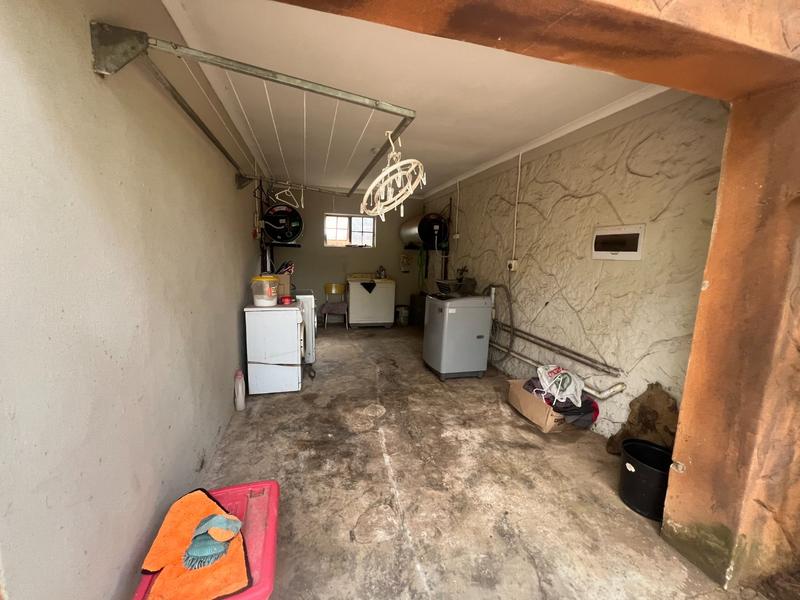 5 Bedroom Property for Sale in Pretoria North Gauteng
