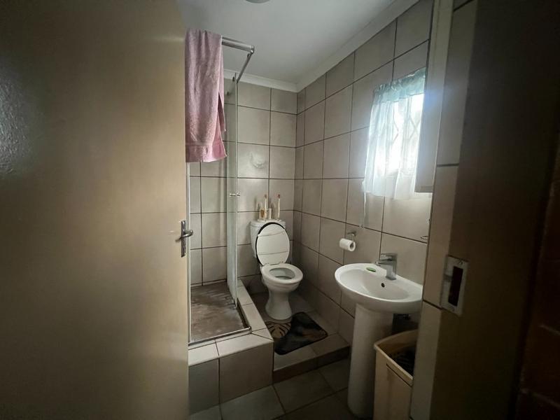 5 Bedroom Property for Sale in Pretoria North Gauteng