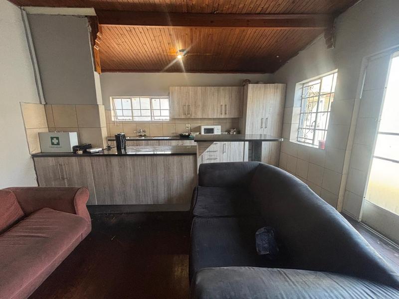 10 Bedroom Property for Sale in Hurst Hill Gauteng