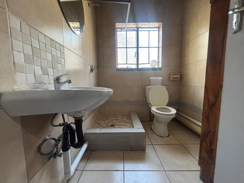 10 Bedroom Property for Sale in Hurst Hill Gauteng