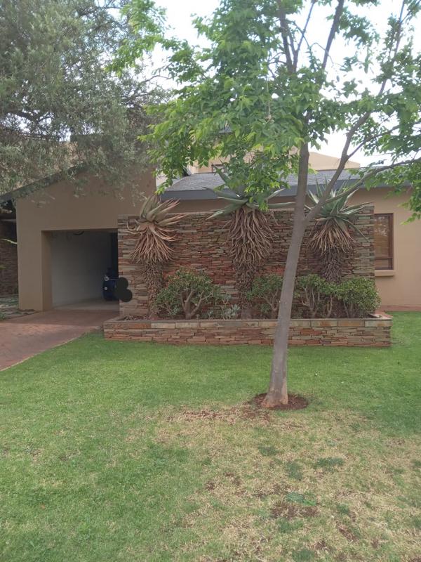 4 Bedroom Property for Sale in Serengeti Lifestyle Estate Gauteng