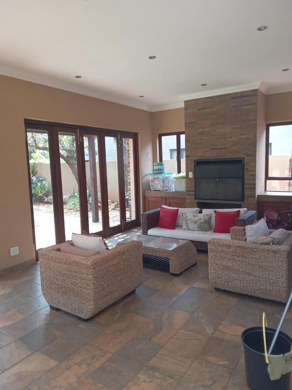 4 Bedroom Property for Sale in Serengeti Lifestyle Estate Gauteng
