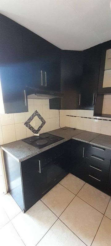To Let 3 Bedroom Property for Rent in Vosloorus Gauteng