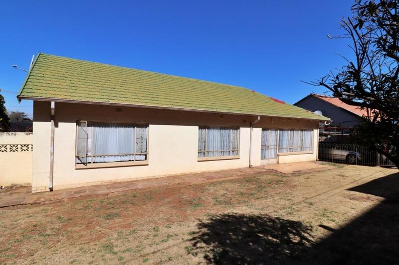 3 Bedroom Property for Sale in Symhurst Gauteng