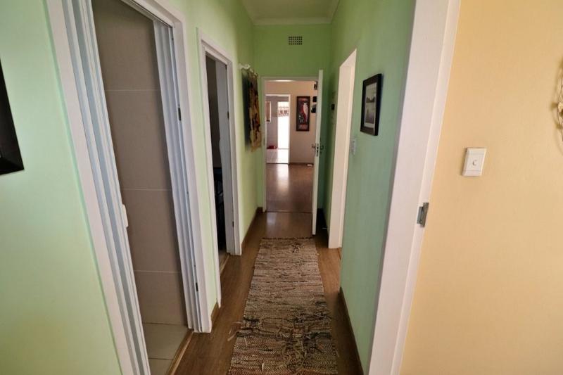 3 Bedroom Property for Sale in Symhurst Gauteng
