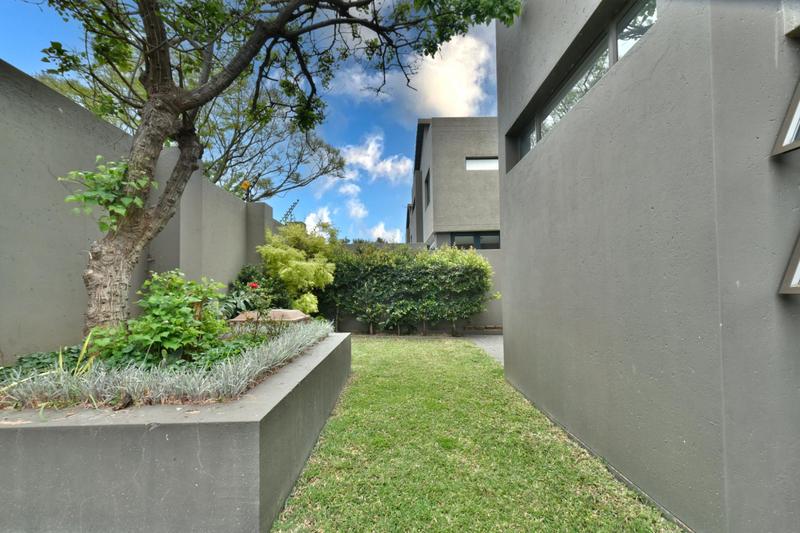 3 Bedroom Property for Sale in Ferndale Gauteng