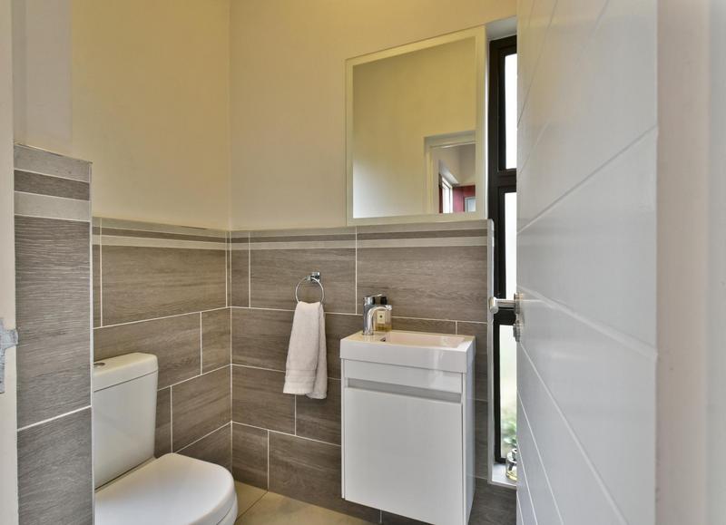 3 Bedroom Property for Sale in Ferndale Gauteng