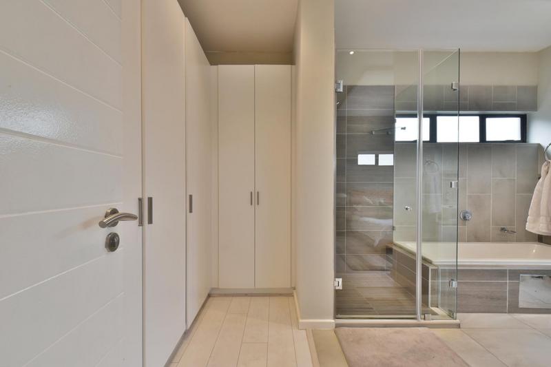 3 Bedroom Property for Sale in Ferndale Gauteng