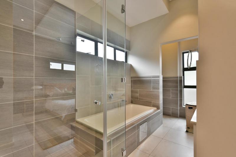 3 Bedroom Property for Sale in Ferndale Gauteng