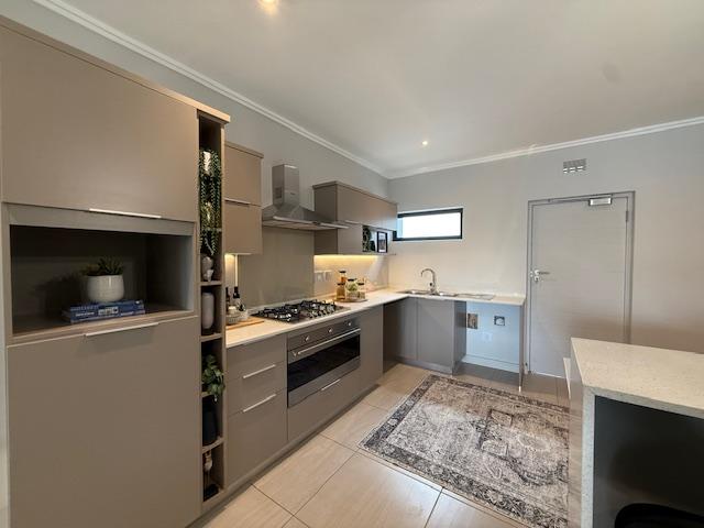 4 Bedroom Property for Sale in Morningside Gauteng