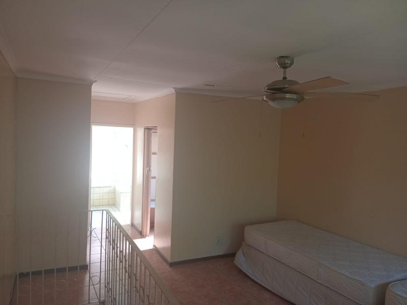 4 Bedroom Property for Sale in Eldoraigne Gauteng