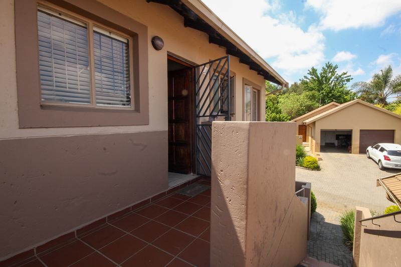 2 Bedroom Property for Sale in Thatchfield Gauteng