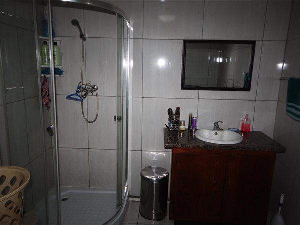 4 Bedroom Property for Sale in Mantevrede Gauteng