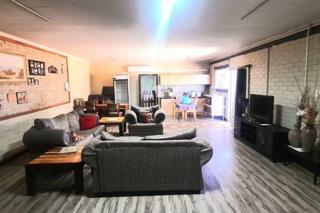 4 Bedroom Property for Sale in Mantevrede Gauteng