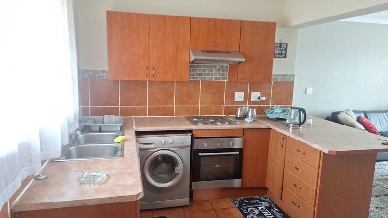 To Let 2 Bedroom Property for Rent in Fairland Gauteng
