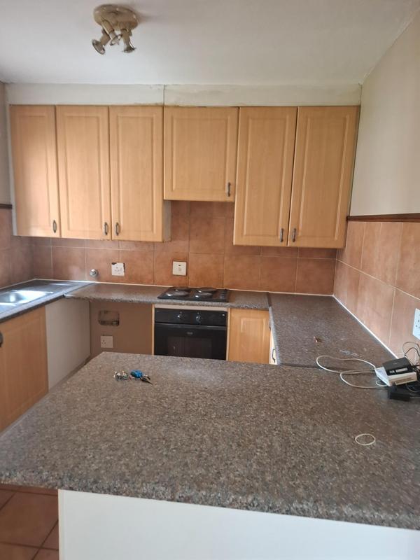 To Let 2 Bedroom Property for Rent in Mooikloof Ridge Gauteng