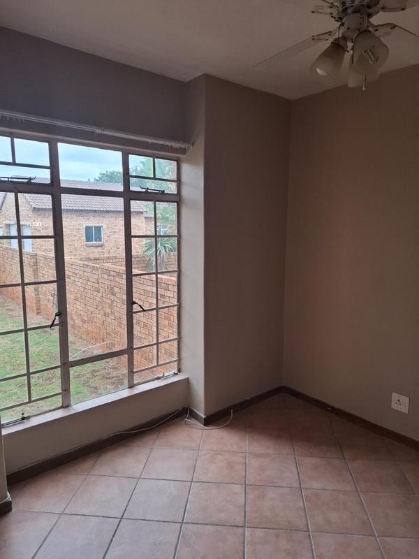 To Let 2 Bedroom Property for Rent in Mooikloof Ridge Gauteng
