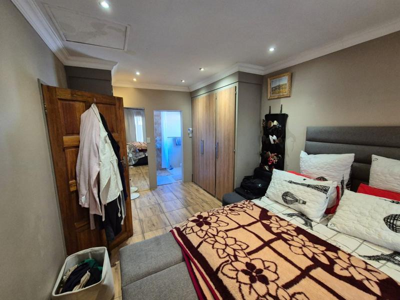 3 Bedroom Property for Sale in Magalieskruin Gauteng
