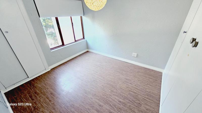 1 Bedroom Property for Sale in Morningside Gauteng