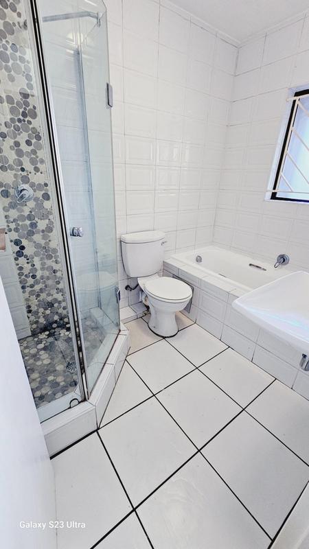 1 Bedroom Property for Sale in Morningside Gauteng